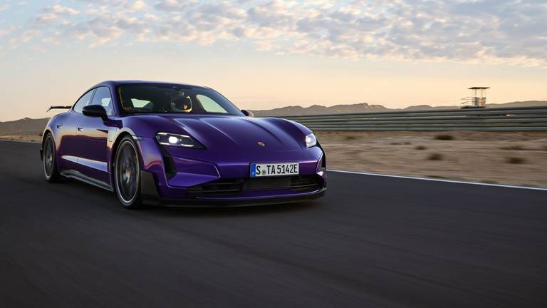 1 Taycan Turbo GT with WP Driving