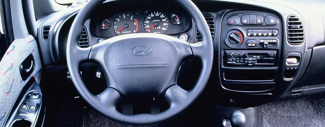 hyundai-h1-starex-l-02.jpg