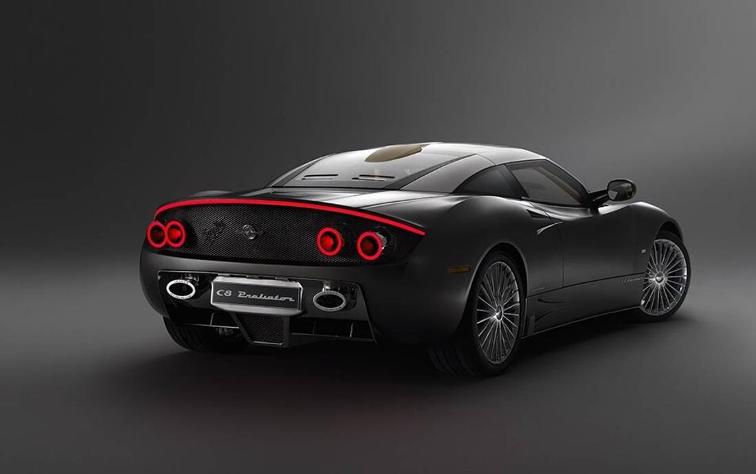 1mmAGV0wS7rQA6XkTow1fT-9bdf788153d2680fbc49c153b18d880f-spyker-c8-back-1100