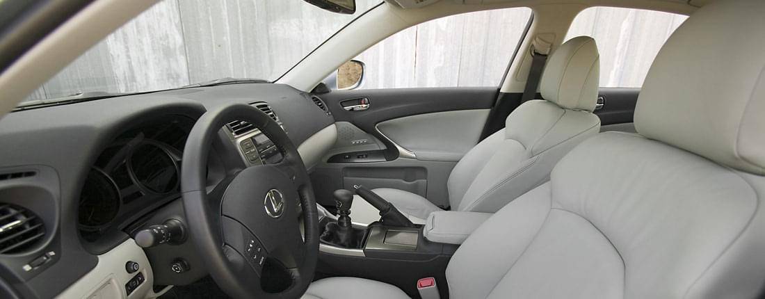 5E9c1Yo1wjG2K8R3D2Z1V0-a5a73aaf487a685bb14ad1b0124cd7f6-lexus-is-250-l-04-1100