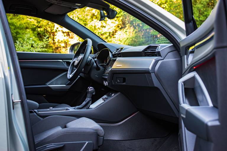 Audi-Q3-Sportback-Interieur2