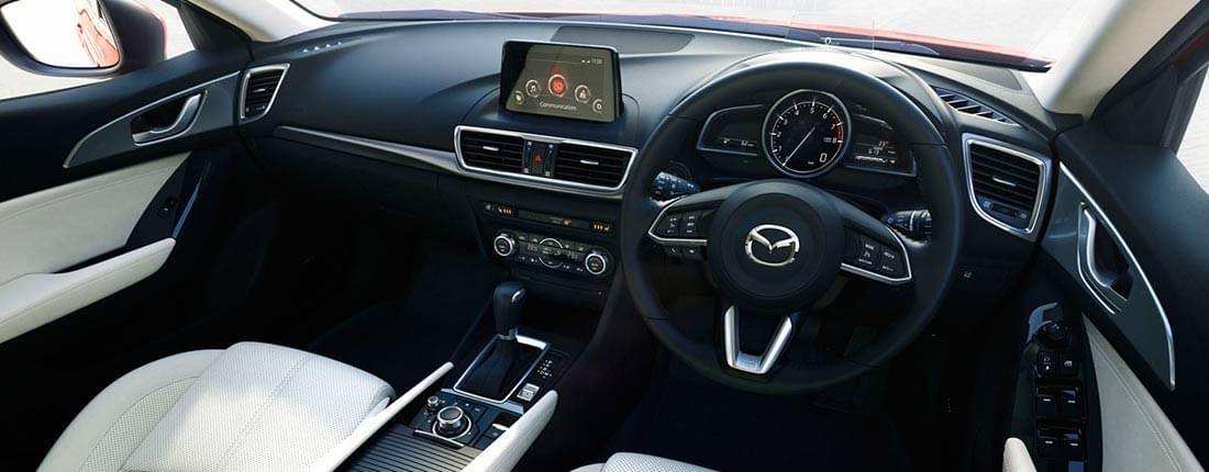 mazda-axela-l-04