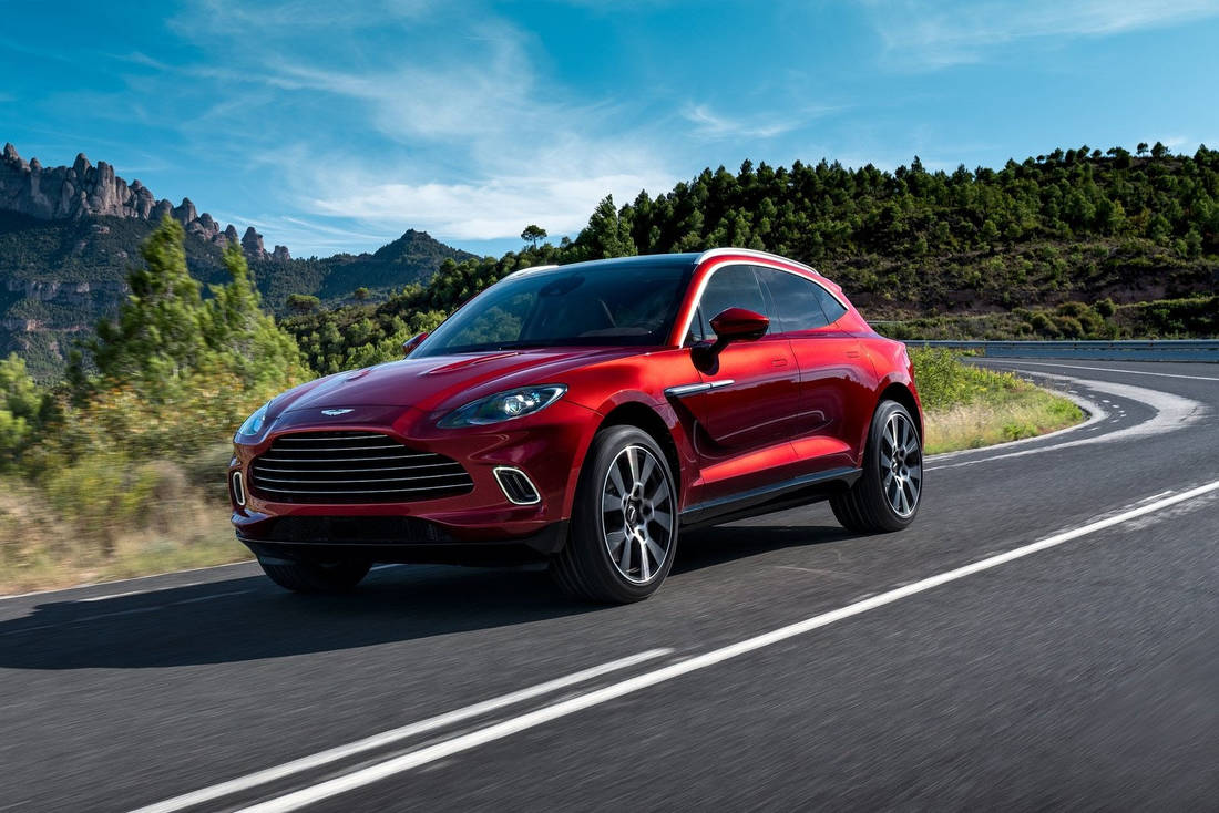 Aston-Martin-DBX-Front-Side