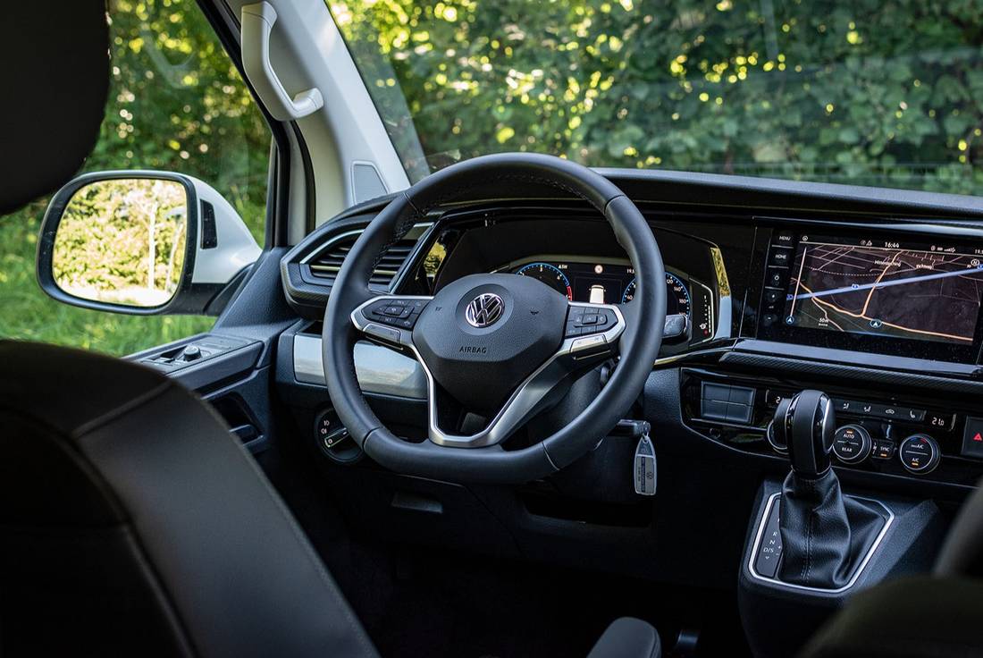 vw-t6-multivan-interior