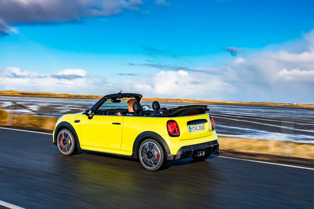 mini-john-cooper-works-cabrio-back