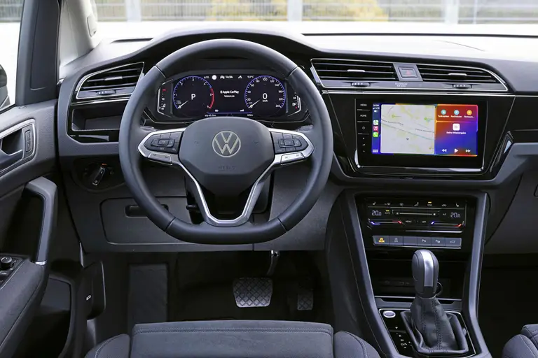 VW Touran 2023 - Technik-Update - Facelift - AutoScout24
