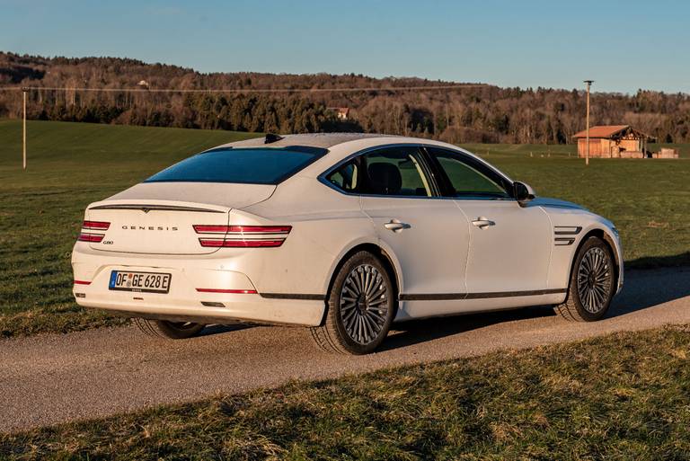 Genesis-G80-Electrified-Side-Rear