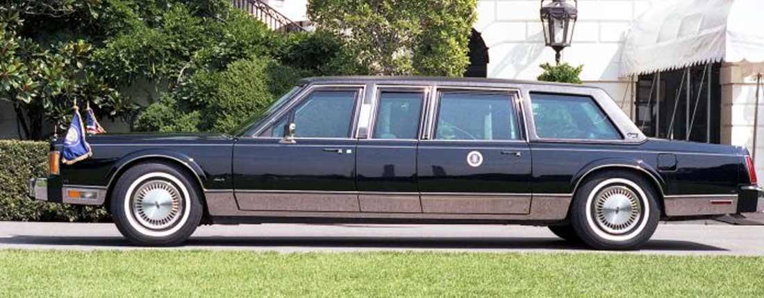 5K7Vg1UB2dRBMWwZu6kmQb-f8a4b57b292539a0b035e9d6e5d40ca4-lincoln-town-car-l-02-1100