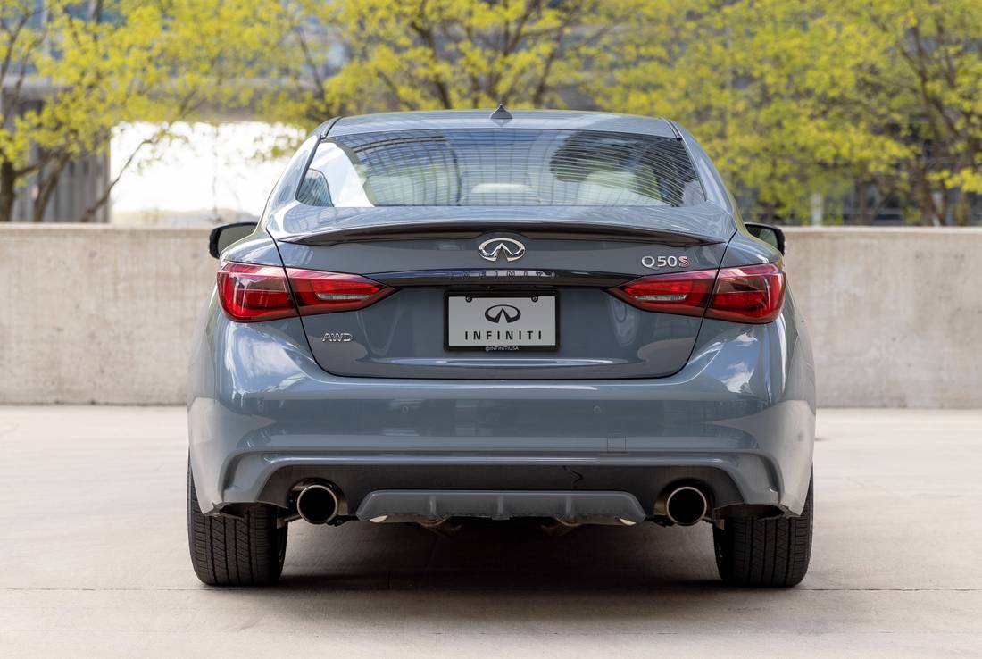 4o0GN64753N7E7TGdOVeyj-d1da4009e6eebe3ac469b1bfd78840e5-infiniti-q50-back-1100