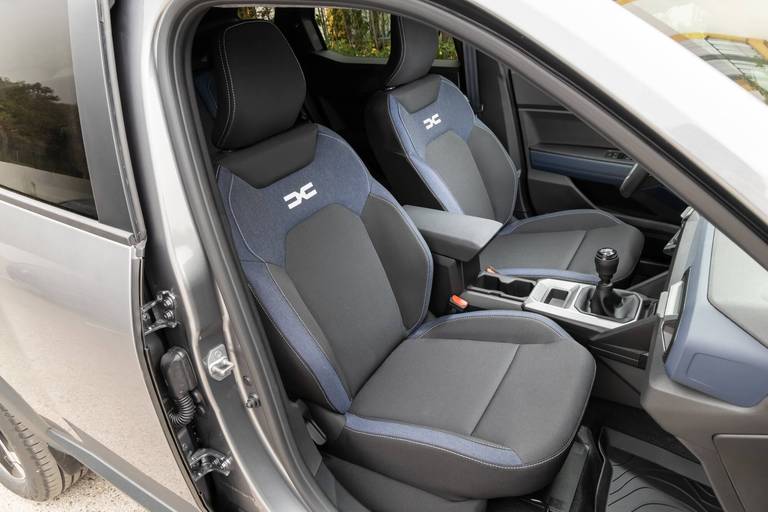 dacia-duster-iii-2024-sitze