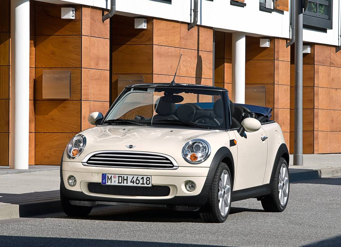 mini-one-cabrio-front