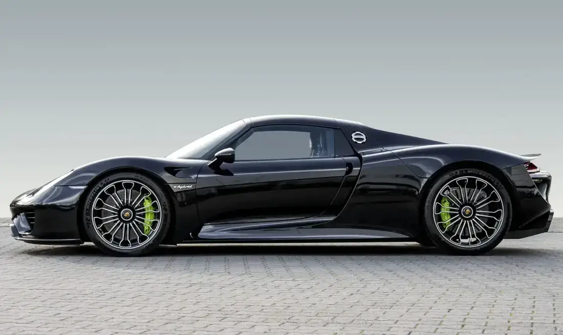 1Fx05lBxhNfBwwuwljV9p8-311c741db2f66259ca8000db05ac3daa-porsche-918-spyder-side-1100