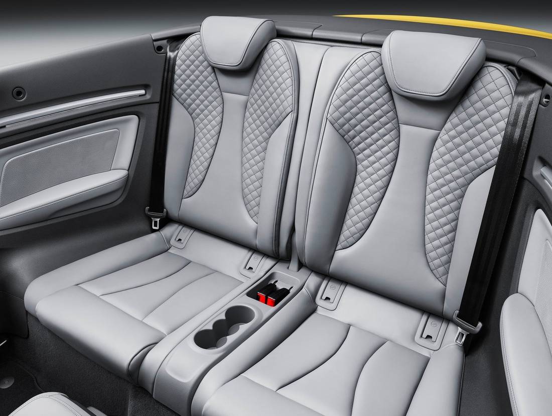 audi-s3-cabrio-seats