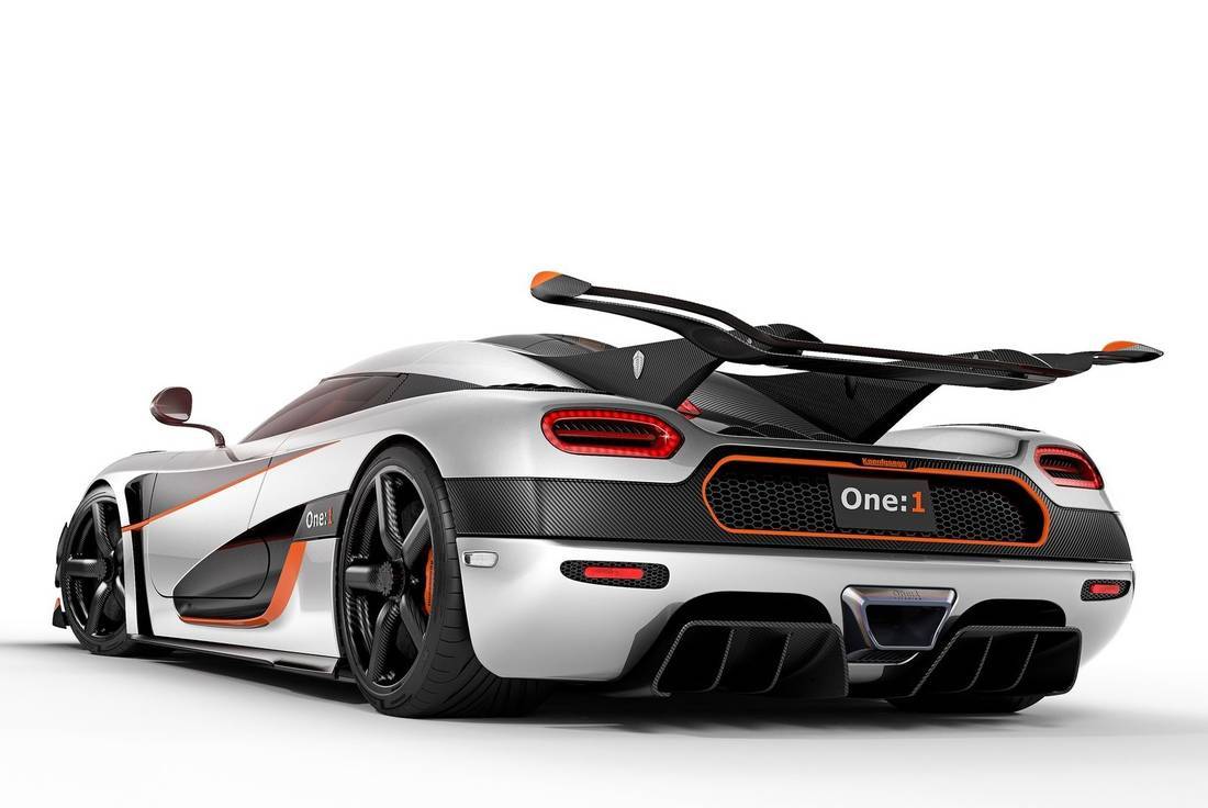 2rOTjHBjNqfqMoEHpW9SzB-c895bf3ed357147d78ff7214b74e1335-koenigsegg-one-back-1100