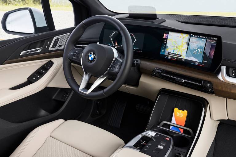 BMW-2er-AT-2022-Interieur
