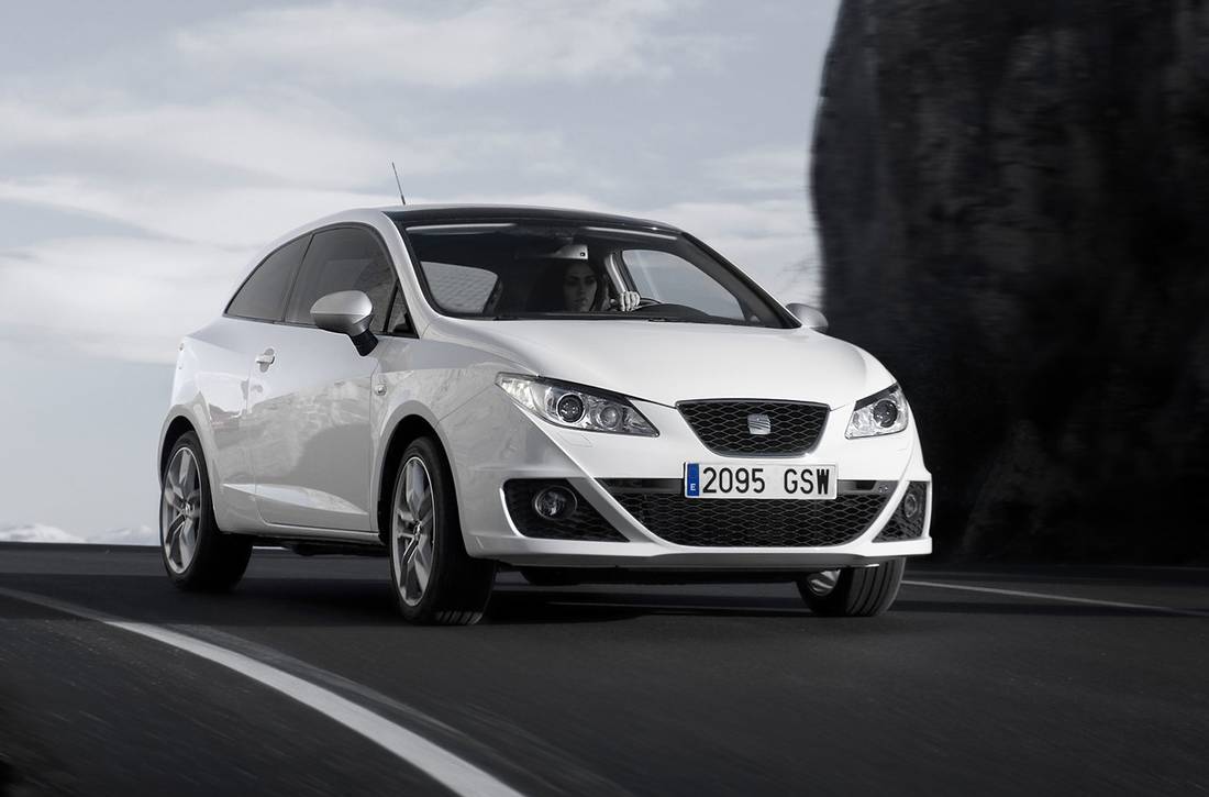 seat-ibiza-sc-front