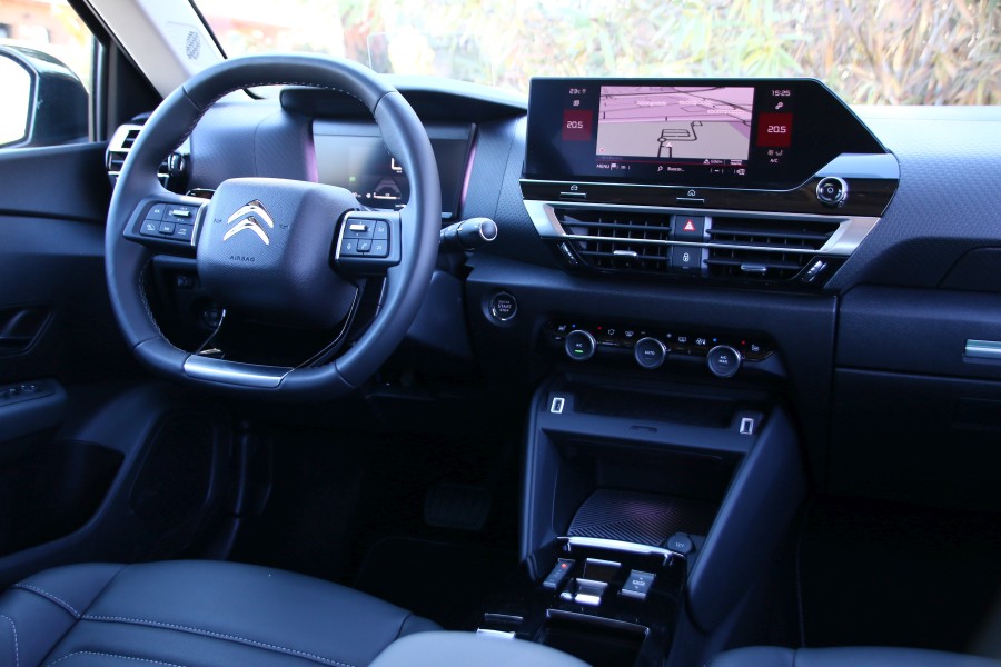 interior-citroen-c4-2021 (20)