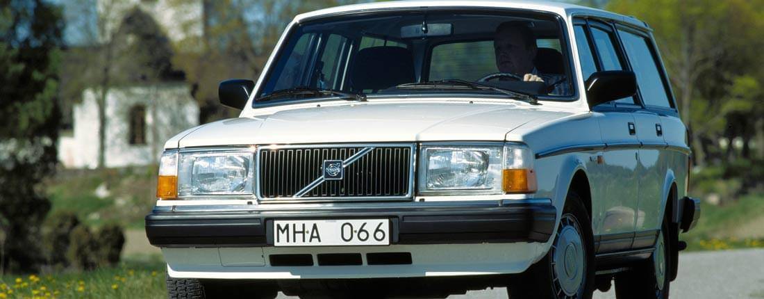 275YAAziHYOTyA0tTgO3Ha-a3bb4a0ef265f8b1dd5a98a20a3bca8c-volvo-240-l-02-1100