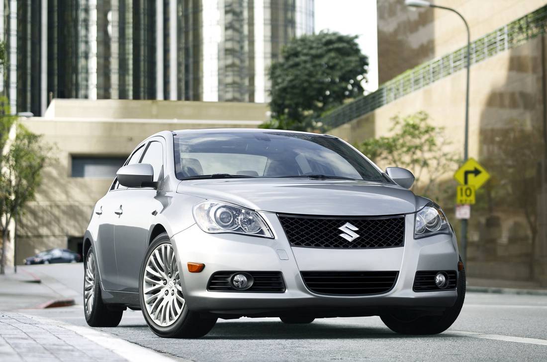 suzuki-kizashi-front