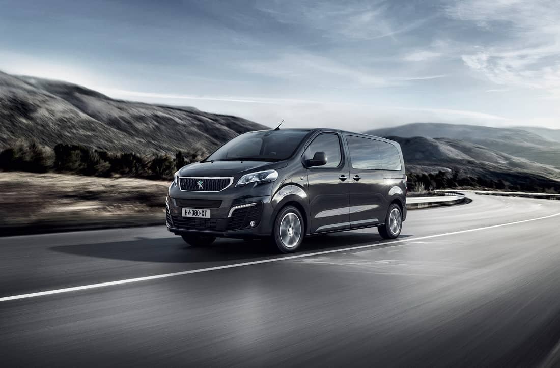 2021-peugeot-e-traveller-13 front titel