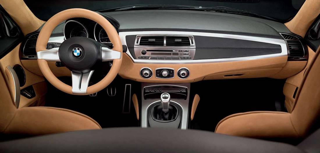 bmw-z4-coupe-interior