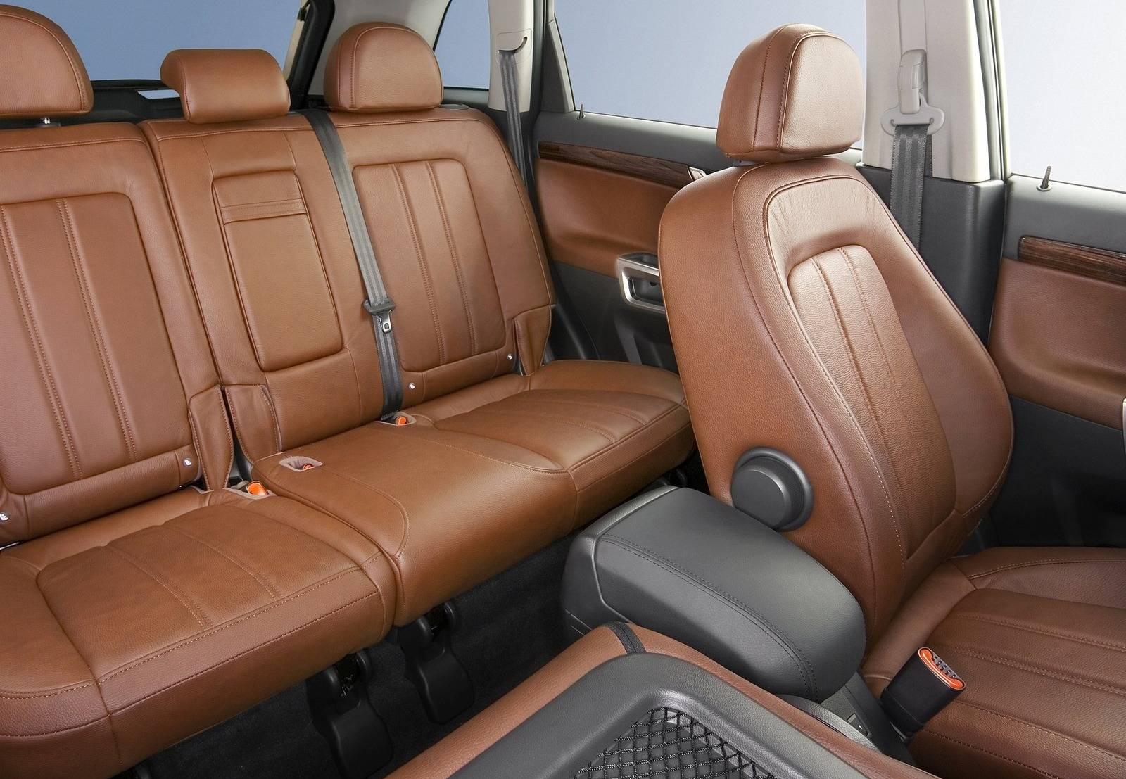 opel-antara-seats