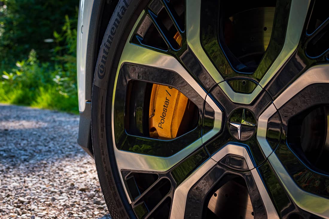 Polestar-2-2020-Brake