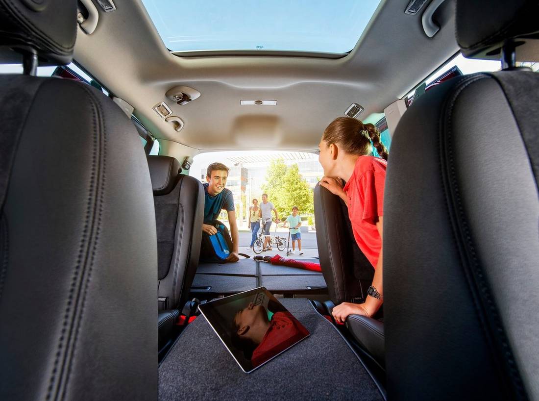seat-alhambra-seats