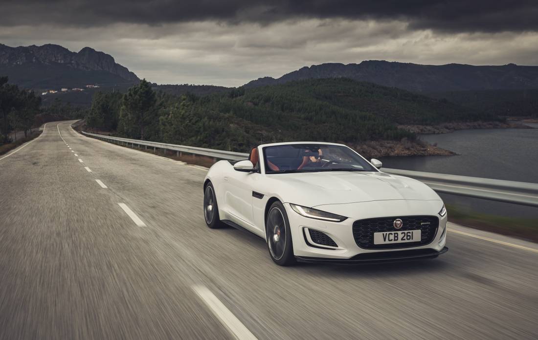 jaguar-f-type-white-front