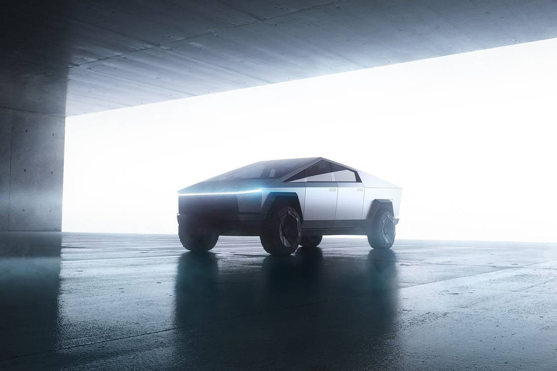 Tesla-Cybertruck-Front-Side