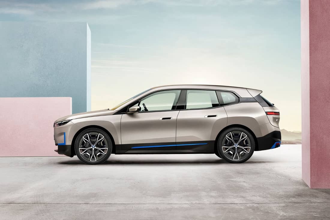 BMW-iX-2021-Hero