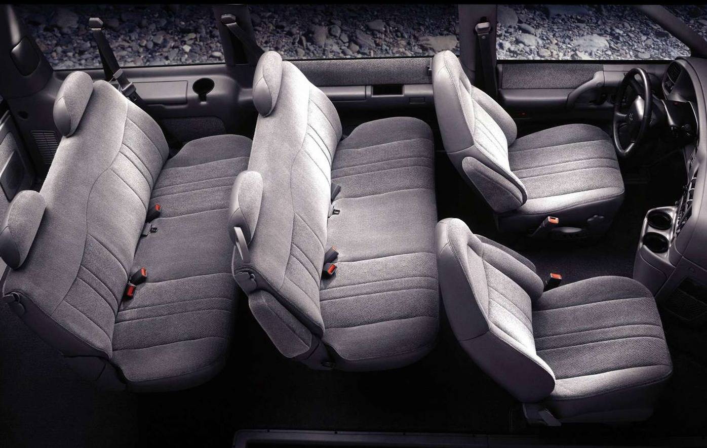 chevrolet-astro-seats