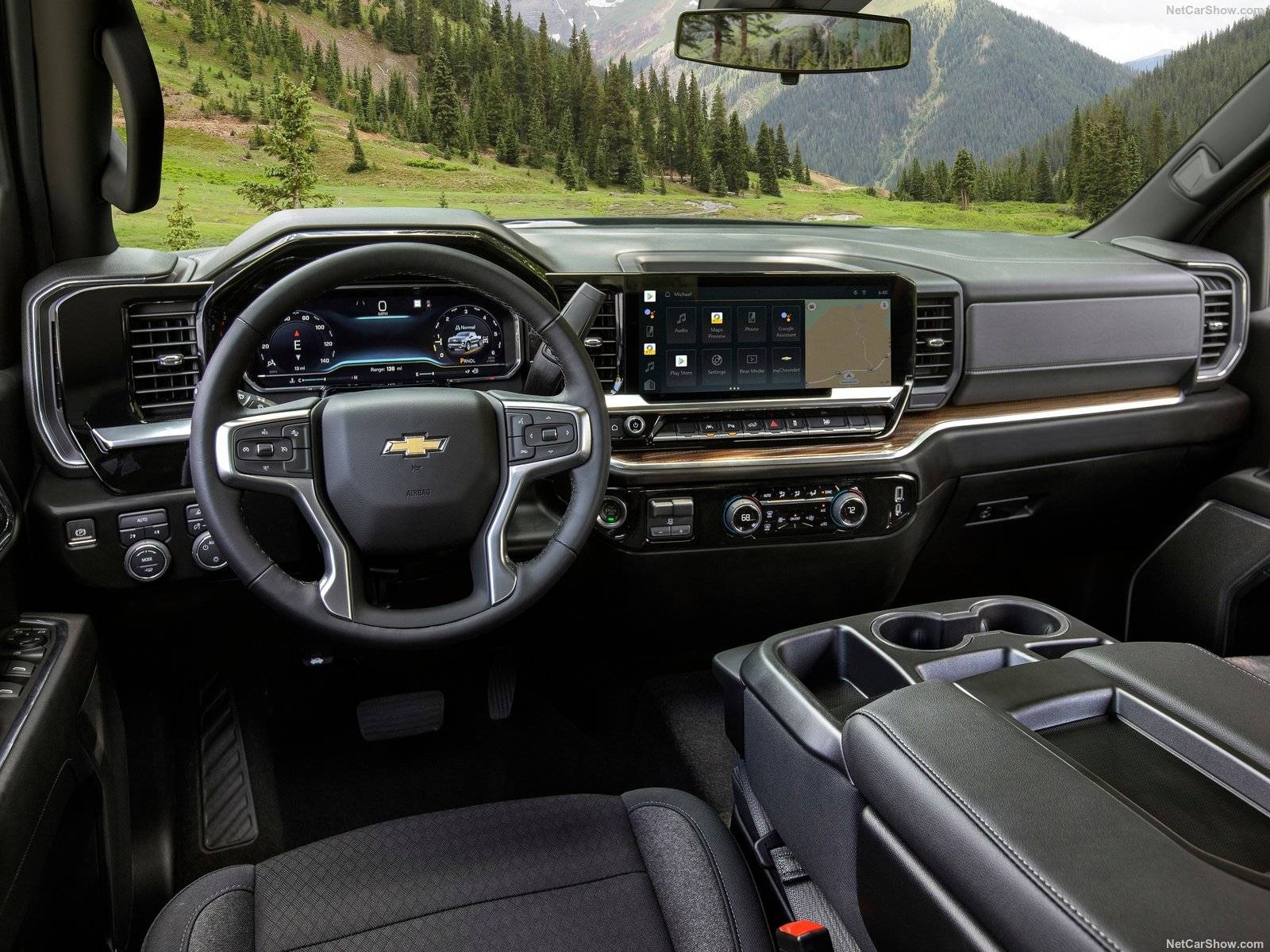 chevrolet-silverado-interior