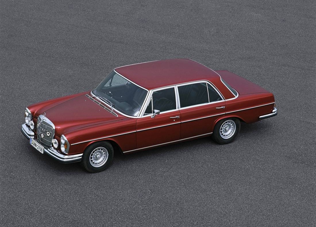 Mercedes-Benz-300_SEL_6