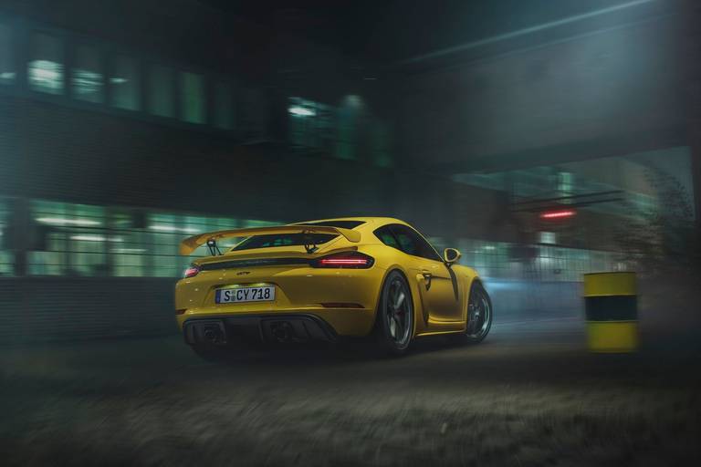 Cayman-GT4-Back