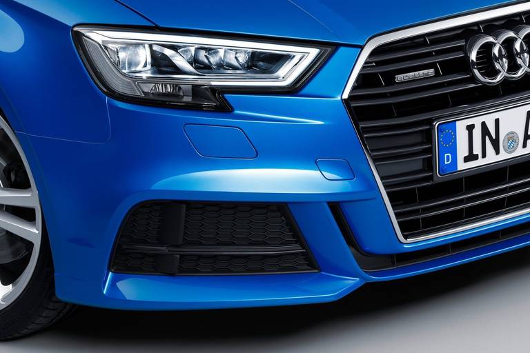 AudiA38V-LED