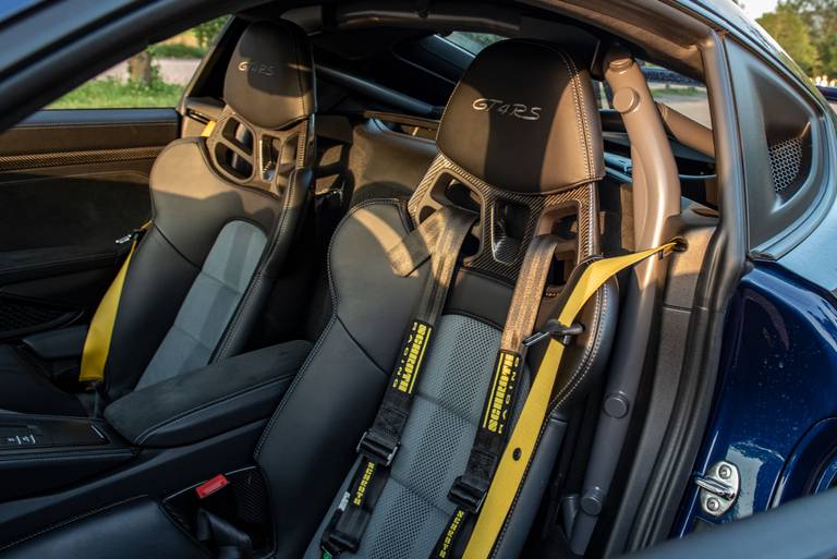 Porsche-718-GT4-RS-Seats
