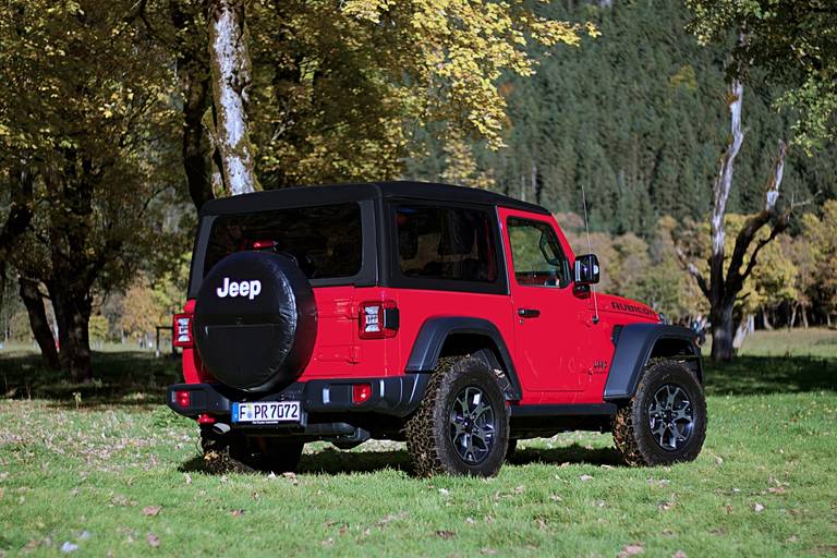 Jeep Wrangler Rubicon Back