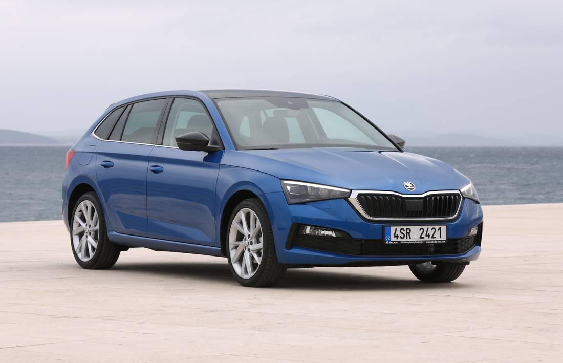 skoda-scala-front