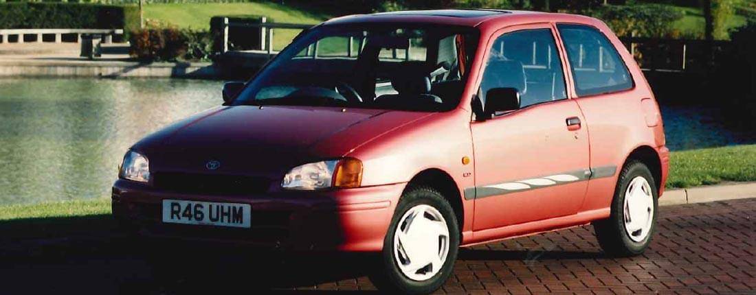 21fJumkQMjtUXcNm6XmvgN-b97866cfa3ac986385e93c87626d0efa-toyota-starlet-l-03-1100