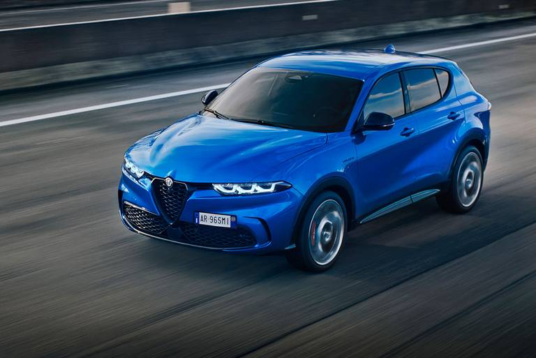  Das Kompakt-SUV soll sich dynamisch fahren lassen. Die Motorenpalette reicht vom 130 PS Diesel bis zum 275 PS starken Plug-in Hybrid.