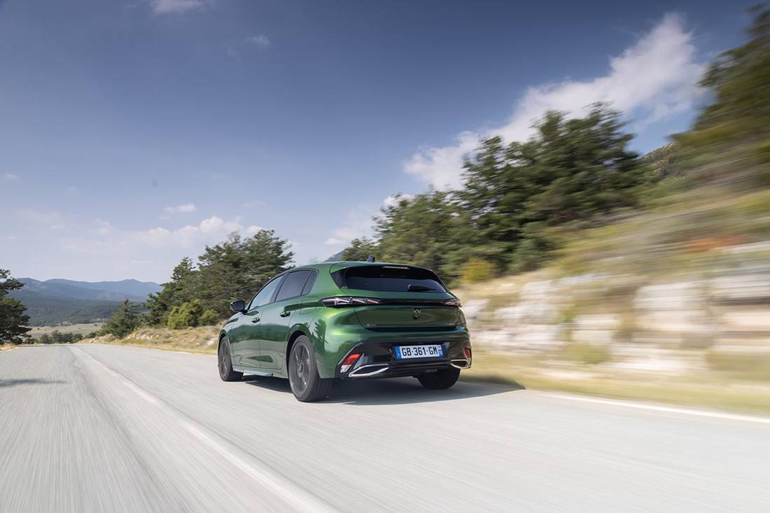 2hOGQdjHChly6MnXsgxj4E-9dd2adb4e3eb6fdc19e14868349b0886-Peugeot-308-Review-2022_06-1100