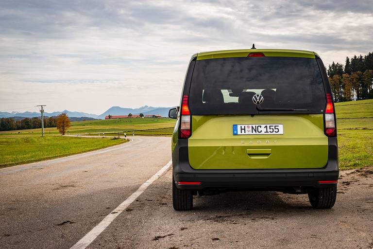 Volkswagen-Caddy-V-Rear