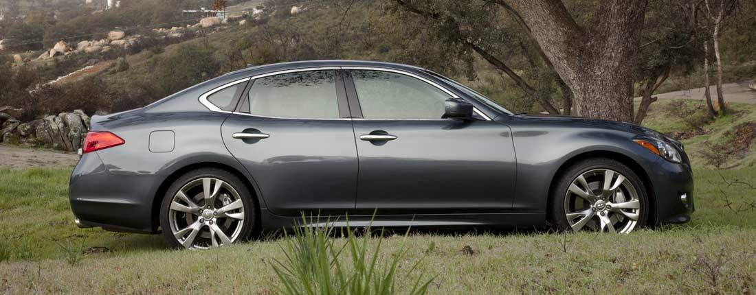 infiniti-m-l-03