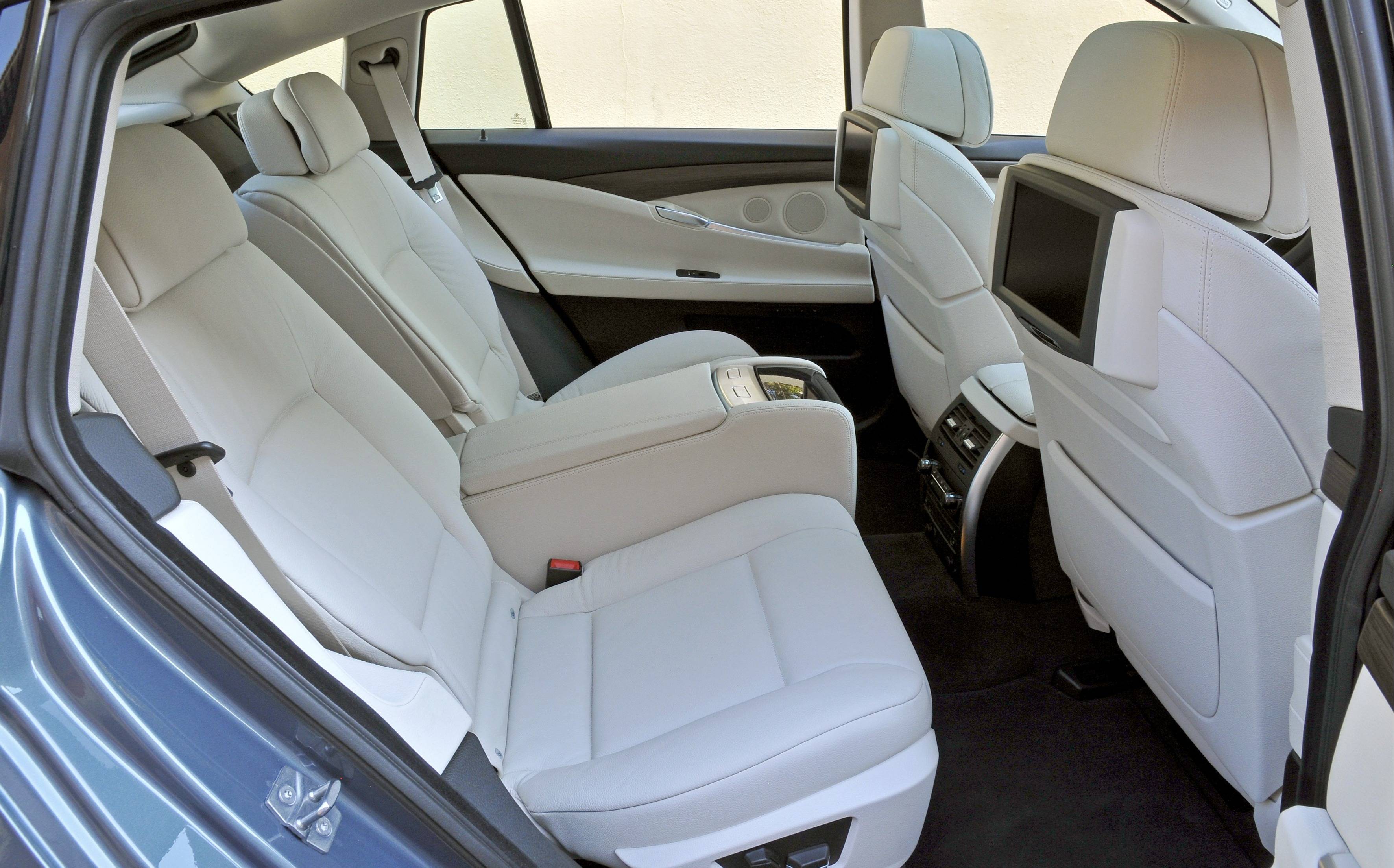 bmw-f07-seats