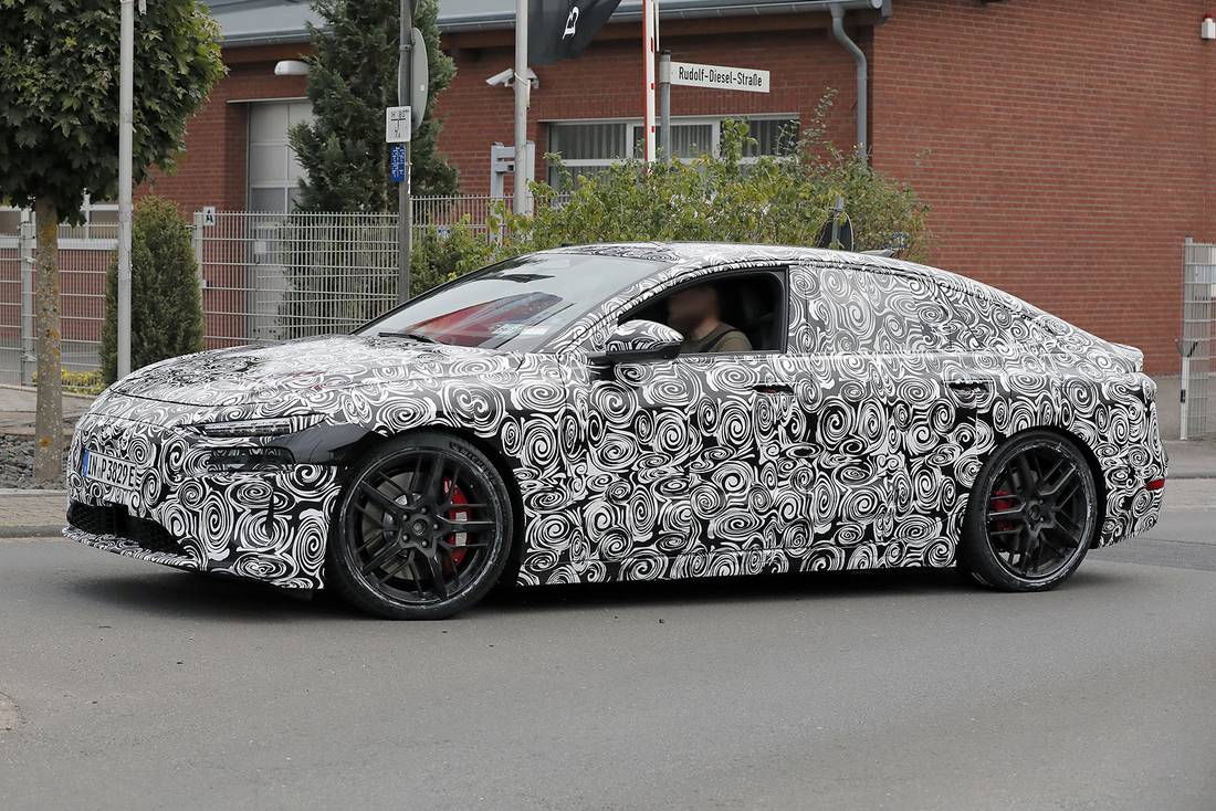 audi-s6-e-tron-2024-erlkoenig-titelbild