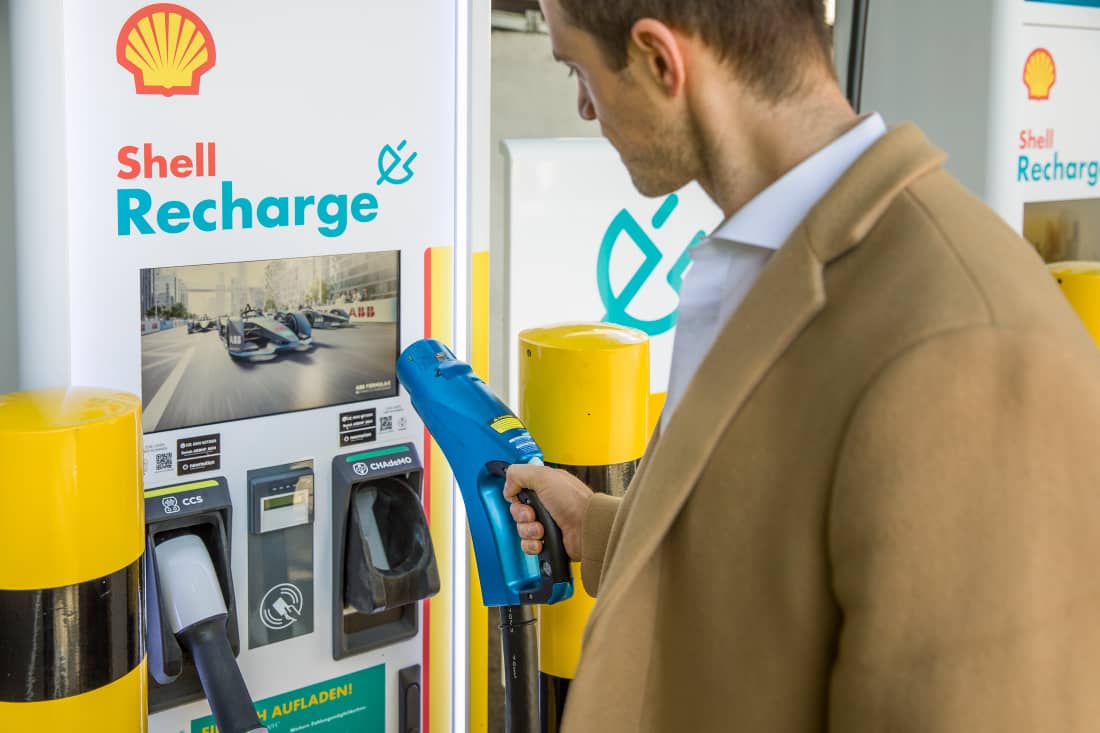 Shell Recharge Press 002