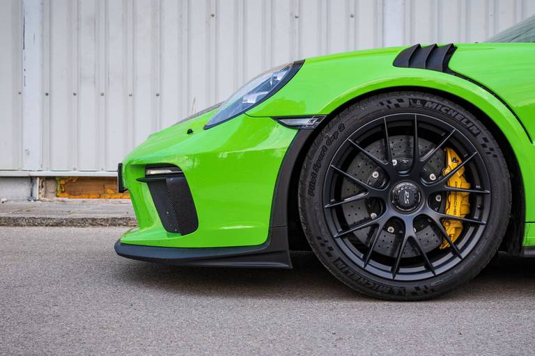 Porsche-GT3-RS-2020-Wheel