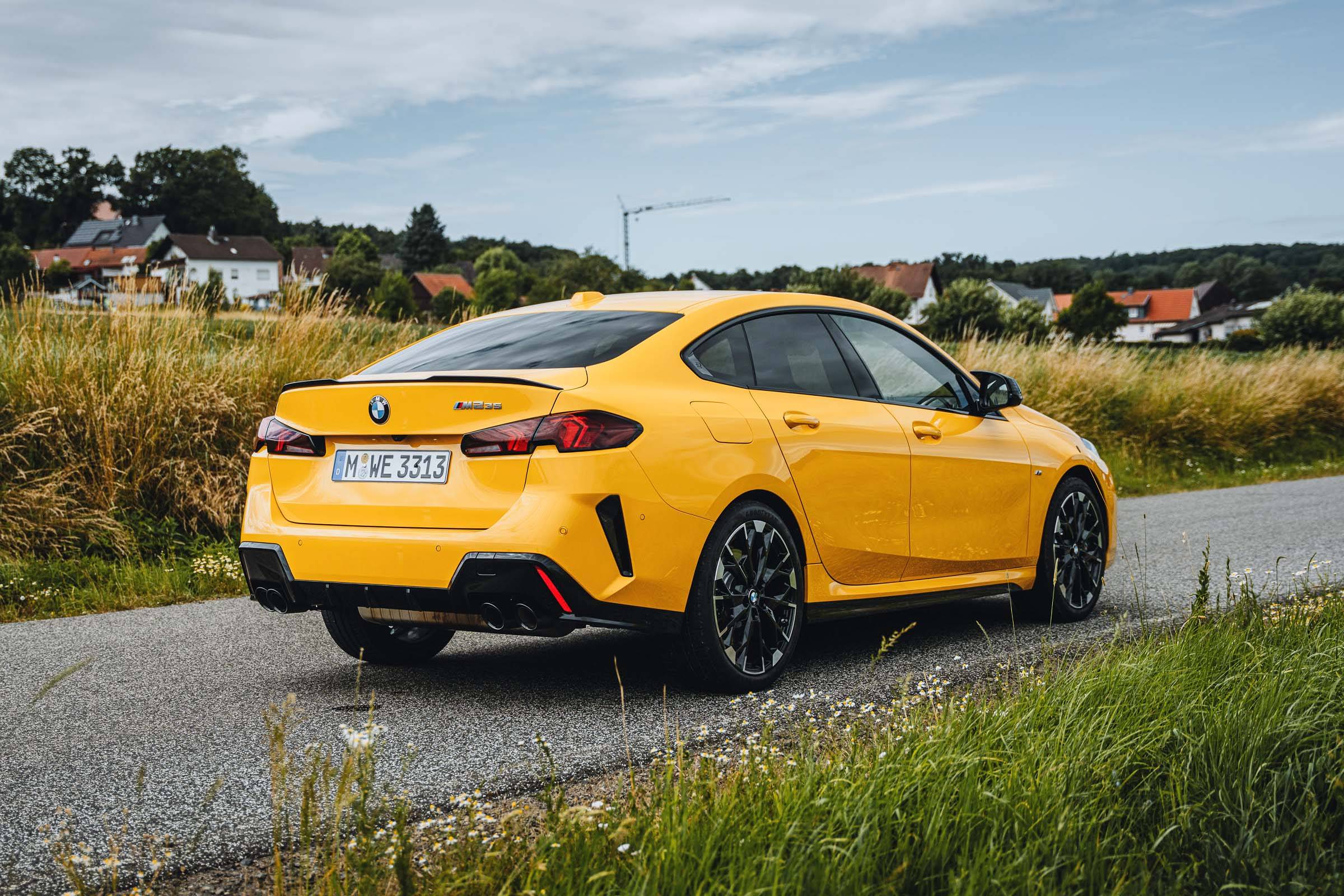 BMW M235 vs VW Golf GTI Clubsport Heck