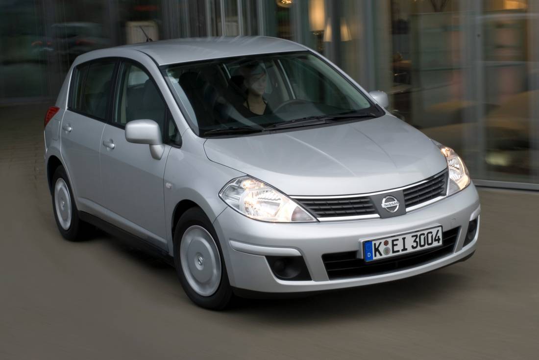 7hpMdlNIjPmrhZWGBL56Uv-9ad1f5ec421899d34dd33ed8fb5c80b6-nissan-tiida-front-1100